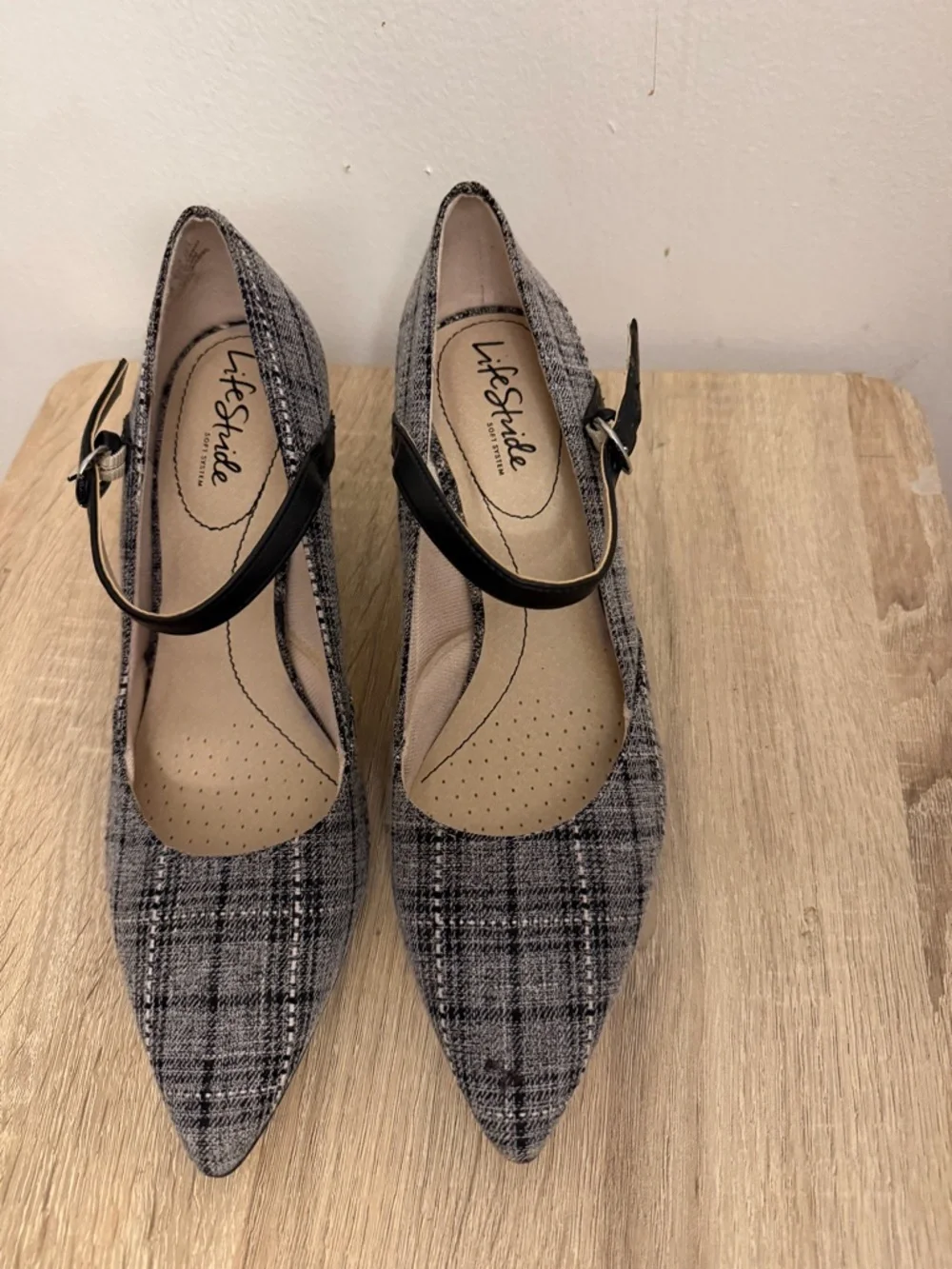 N/A lifestride heels